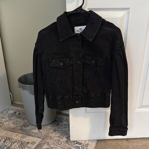 Cropped Black Denim Jacket